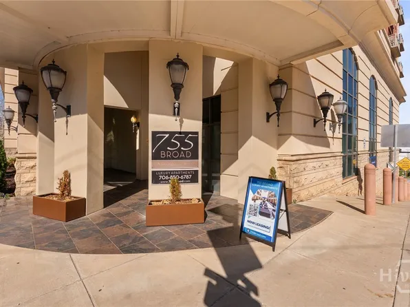 755 E Broad Street #820, Athens, GA 30601