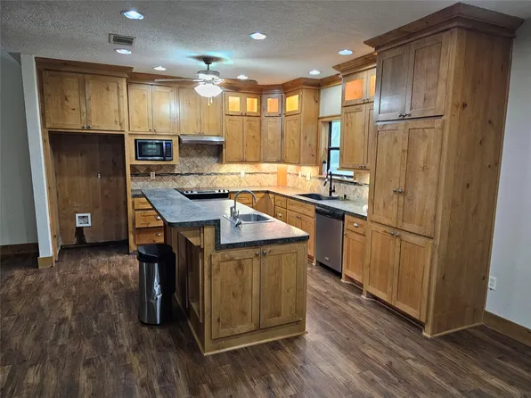 15784 Tree Monkey Rd, Conroe, TX 77303