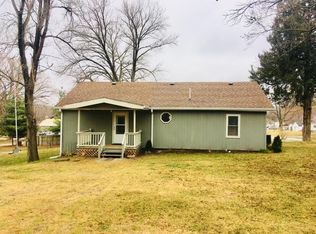 537 Spring St, Amazonia, MO 64421