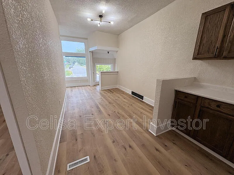 2604 Sherman Blvd #2