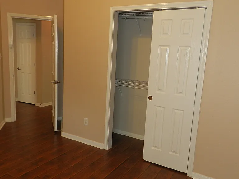 613 Hickory Run Dr — Photo 7