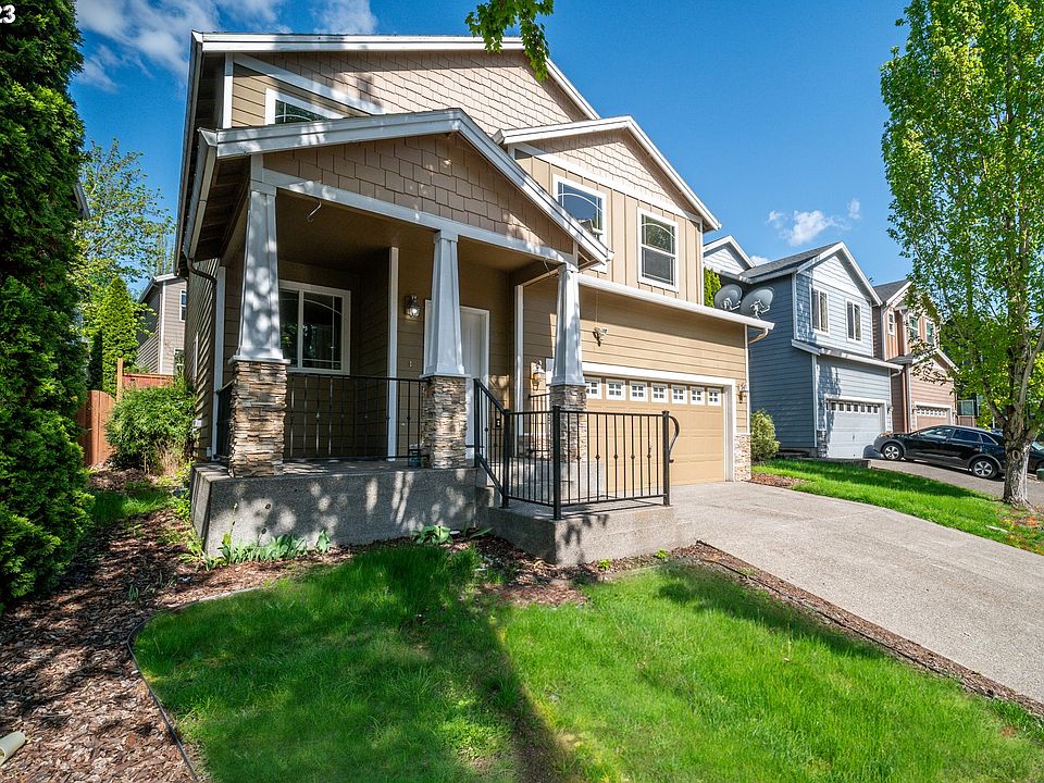 1st image of 3905 SE 189th Ave