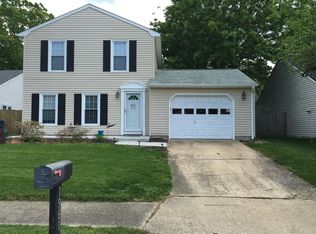 1961 Stillwood Ln, Virginia Beach, VA 23456