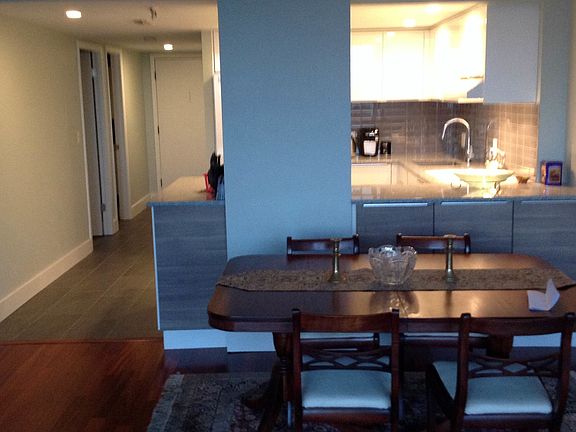 Dining/kitchen
