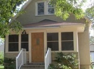 1710 Avon St, La Crosse, WI 54603
