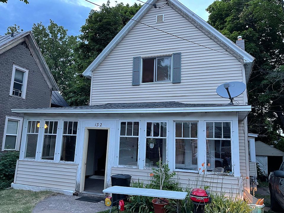 1st image of 132 W Crescent St #2
