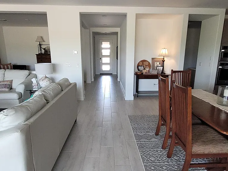 4331 Greenhorn Way — Photo 3