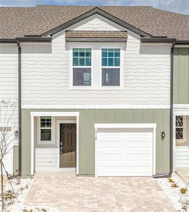 1st image of 1918 Bluewater Ln