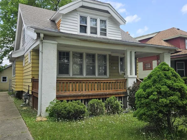 2714 W Concordia AVENUE, Milwaukee, WI 53216
