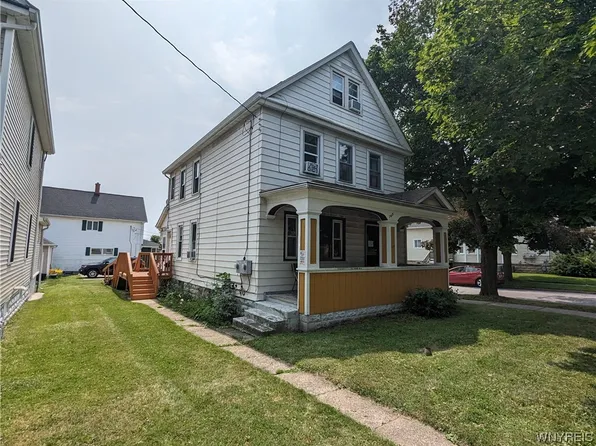 745 Terrace Blvd, Depew, NY 14043