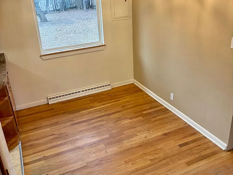 523 S Shields St — Photo 6