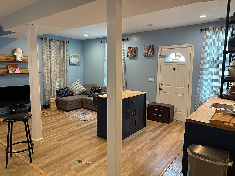 709 Hammond St #2 — Photo 5