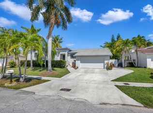 7915 SW 201st Ter, Cutler Bay, FL 33189