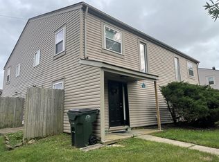 2852 Yellowstone Pkwy #B, Lexington, KY 40517