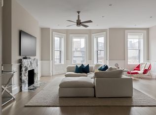 135 Commonwealth Ave, Boston, MA 02116