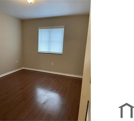 3rd image of 1510 SE 31st Ct