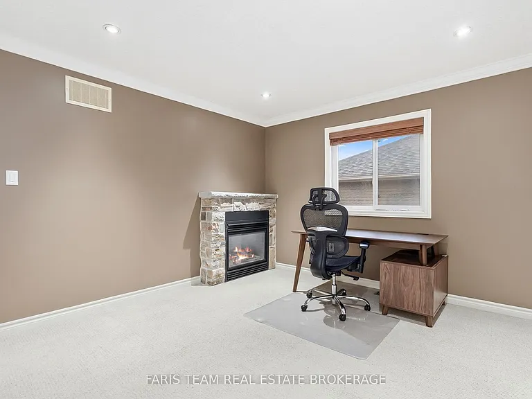 3 Prince William Way — Photo 27
