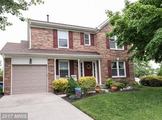 1027 Chinaberry Dr, Frederick, MD 21703