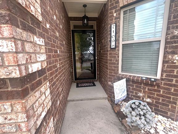 4th image of 7109 Round Stone Drive