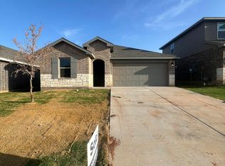 617 14th St, Wolfforth, TX 79382