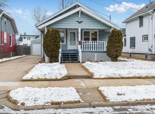 1906 28th St, Two Rivers, WI 54241