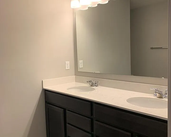 2911 Kirkbride Way — Photo 14