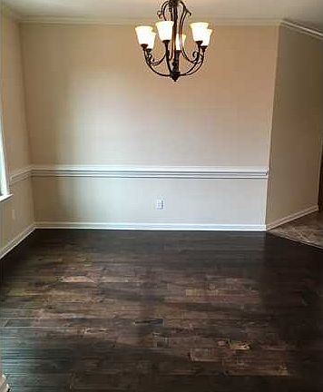 4th image of 7390 Gables Dr