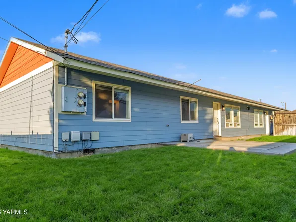 422 S 49th Ave, Yakima, WA 98908