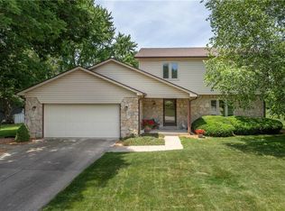 317 Redbay Dr, Noblesville, IN 46062