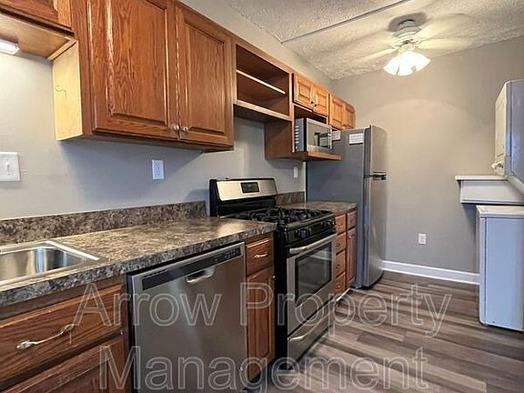 4th image of 2068 S 18th St #2