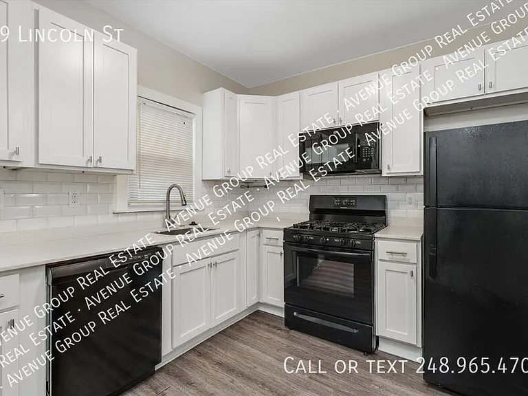 69 Lincoln St — Photo 8