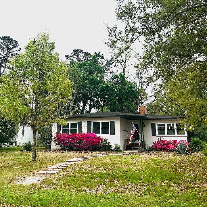1st image of 3704 Ponce De Leon Ave