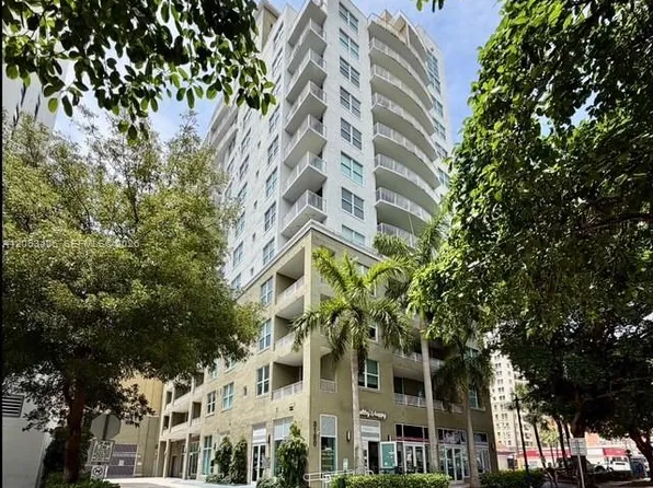 3180 SW 22nd St #601, Miami, FL 33145