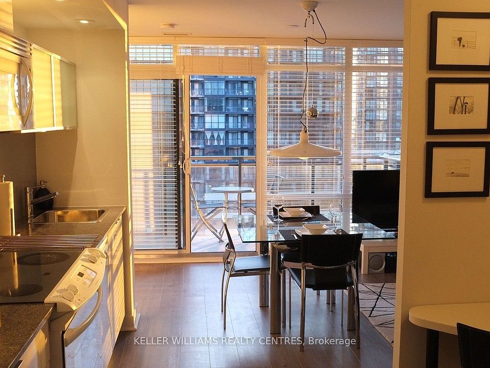 1st image of 4 E Spadina Ave #K-1220