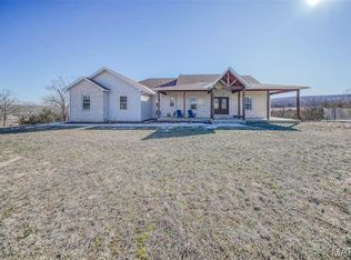 15574 Meadows Dr, Rolla, MO 65401