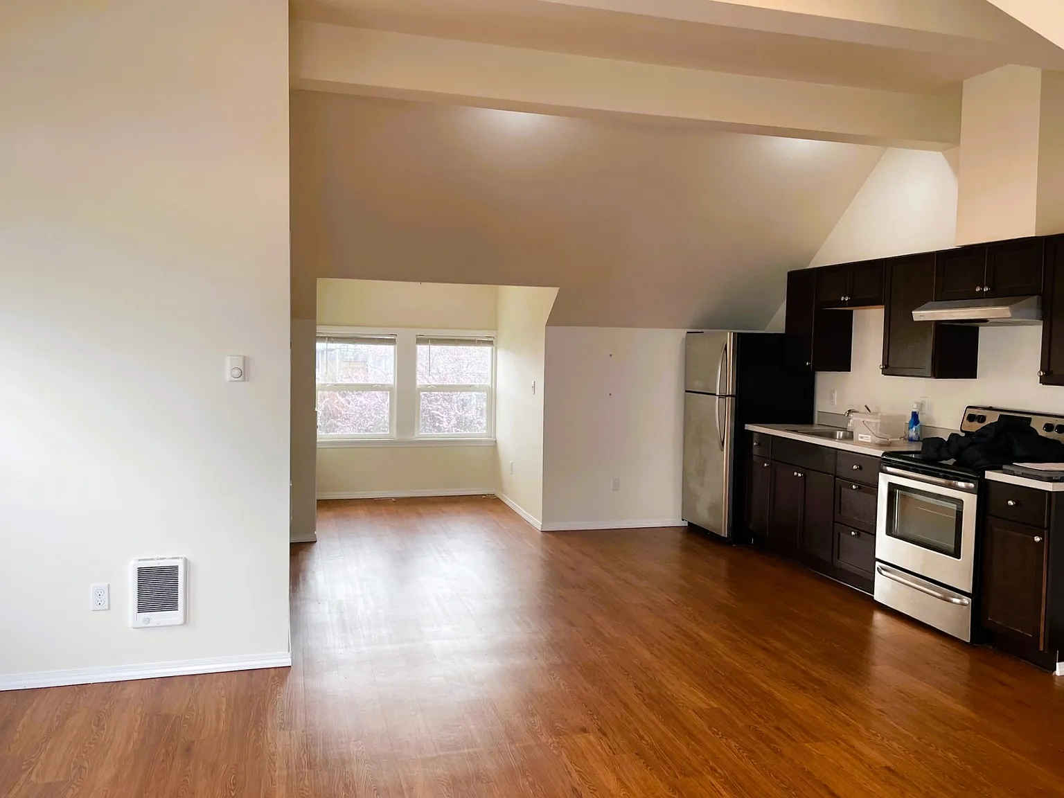 2412 Rucker Ave — Photo 2