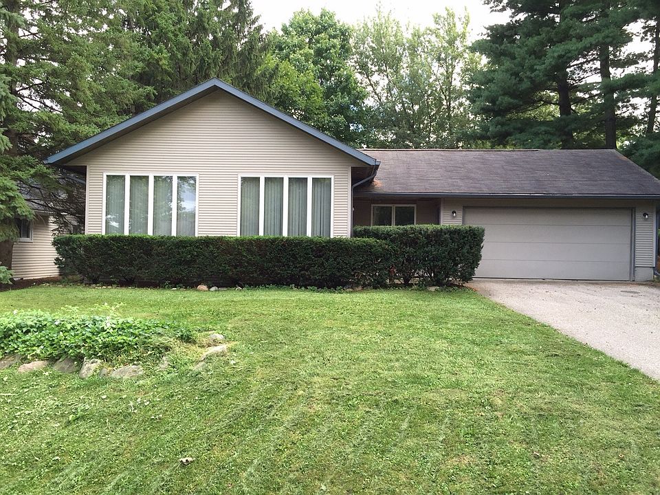 1st image of 2093 Appoline Dr