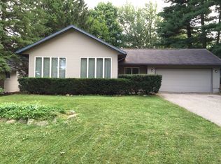 2093 Appoline Dr, West Bloomfield, MI 48323