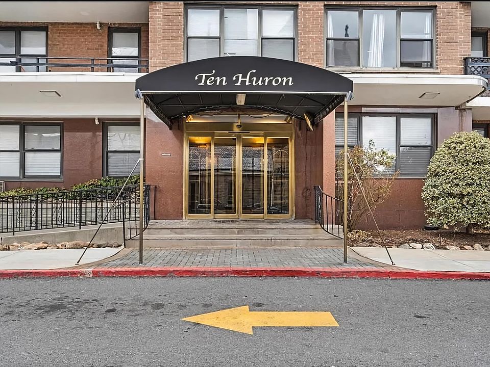 1st image of 10 Huron Ave APT 10B