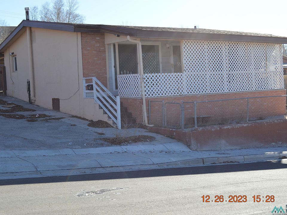 1st image of 705 W Logan Ave