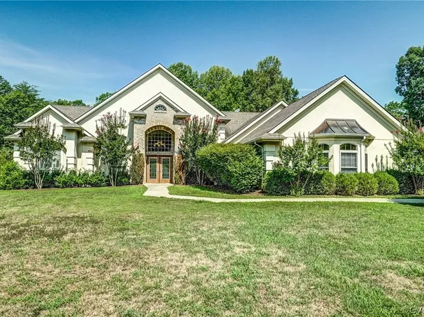 428 Andergar Ln, Kents Store, VA 23084