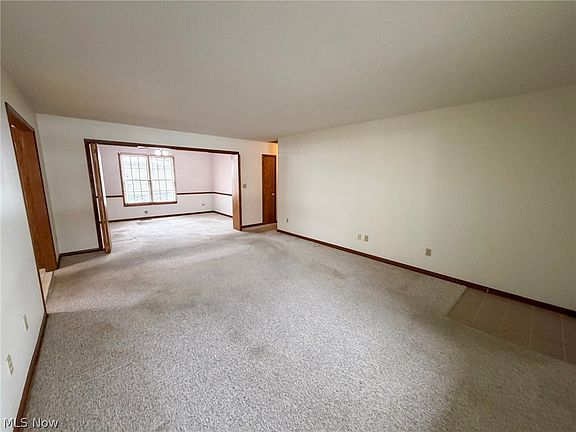 3rd image of 8208 Maramont Dr