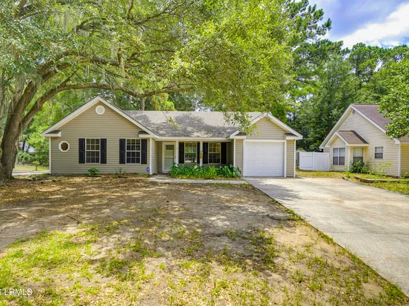 3 Eagle Trace Court, Beaufort, SC 29907