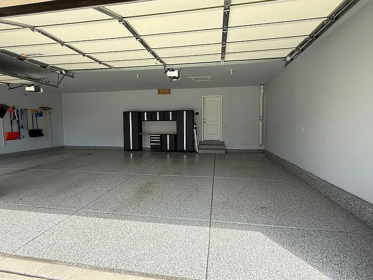 4202 N 400 W — Photo 4