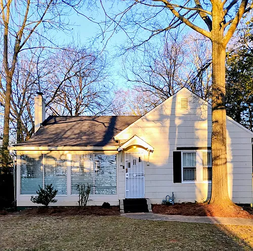 295 Norwood Ave NE Photo 1