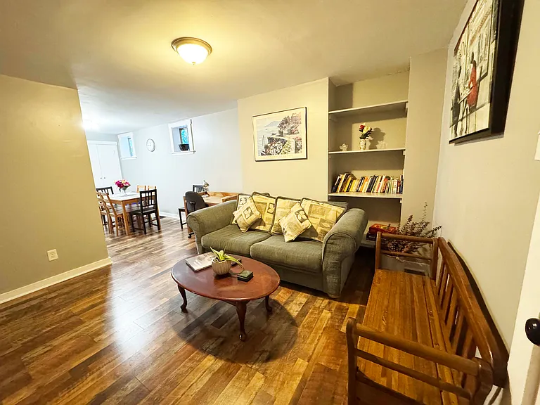 4212 Haldane St #2 — Photo 4