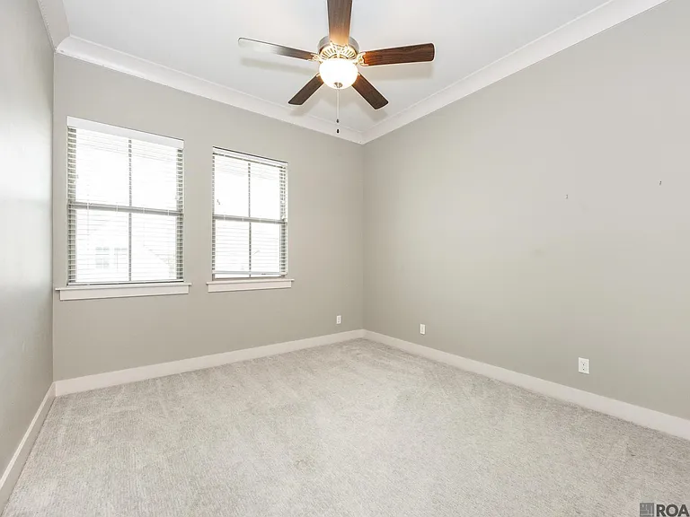 8543 Landau Dr — Photo 27
