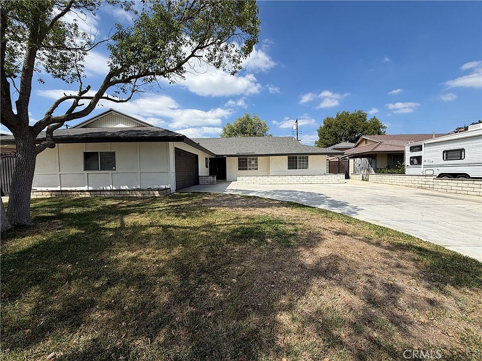 1st image of 10961 Endicott Dr