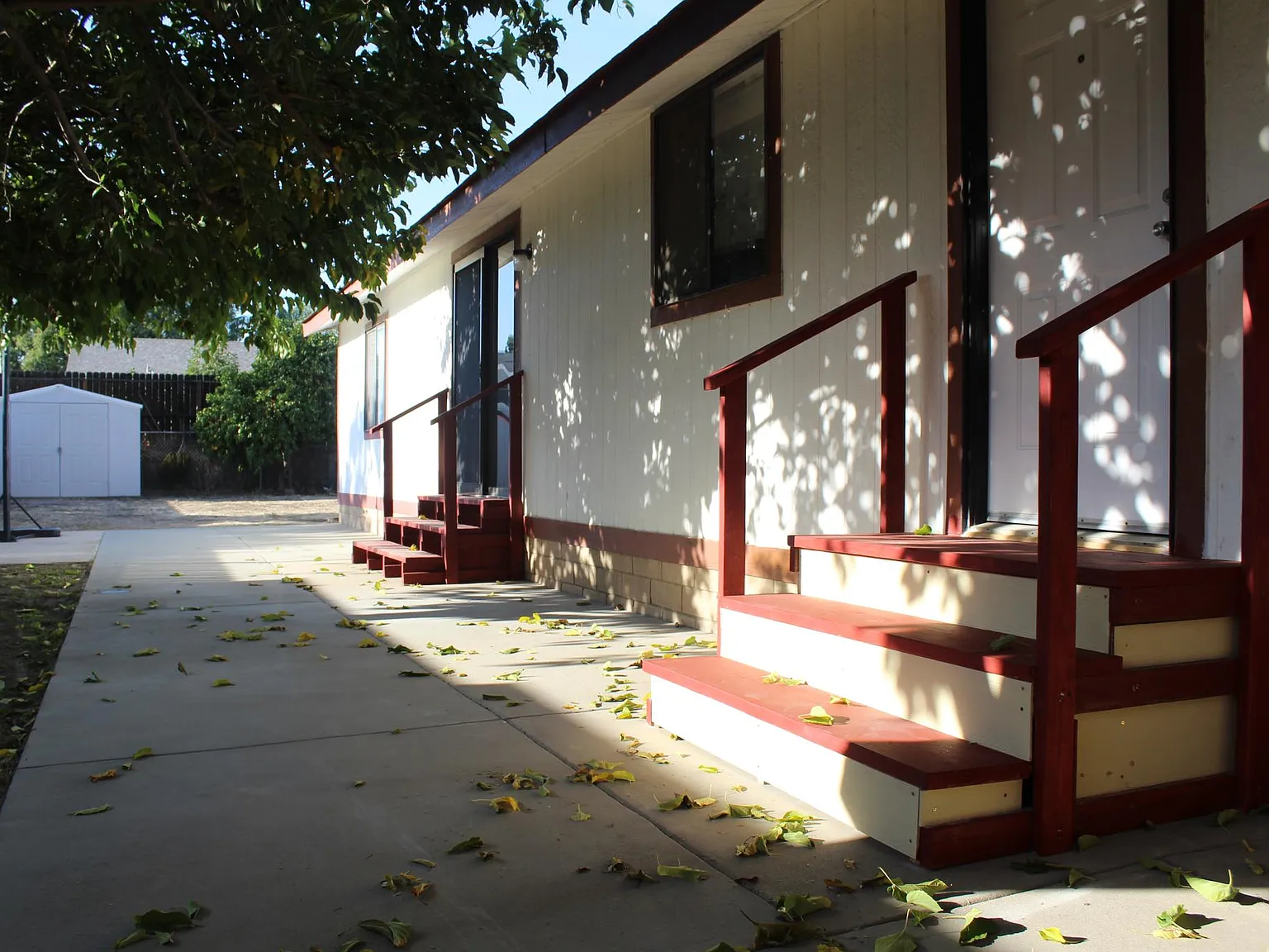 3 bed, 1344 sqft, $2,600 — Photo 3