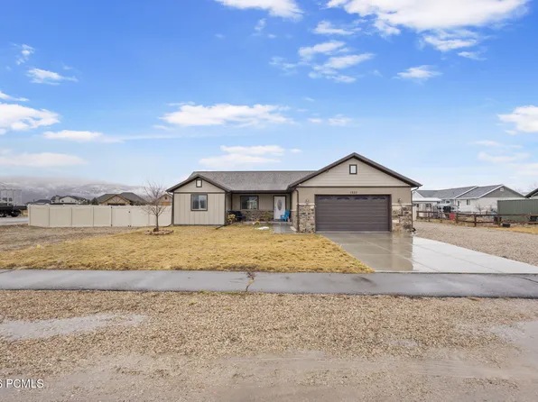 1527 S Uinta View Cir, Kamas, UT 84036